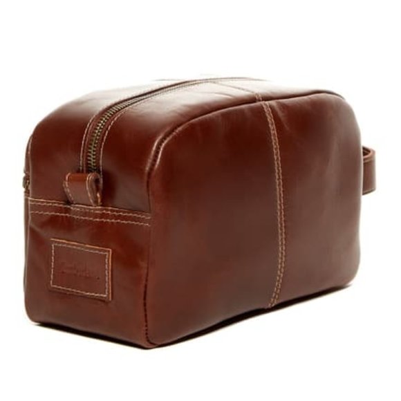 Timberland Other - NWT TIMBERLAND Genuine Leather Nevada Travel Kit